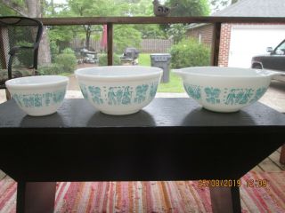 3 Pyrex Amish Butterprint Turquoise White Mixing Bowls 401,  403,  & 443