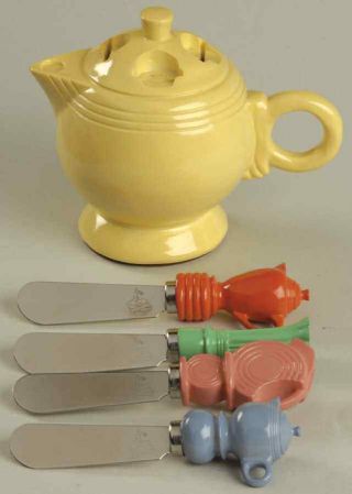 Retired Rare Homer Laughlin Fiestaware Teapot (yellow) Canape Spreader Set