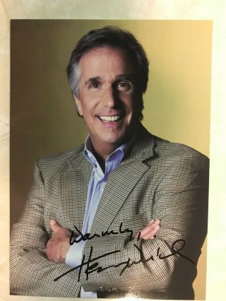 Henry Winkler.  The Fonz.  Signed Publicity Photo.  Not A Reprint.  Authentic Sig