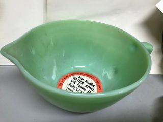 Vtg Fire King Jadeite Green Mixing Batter Bowl With Spout & Handle Tag