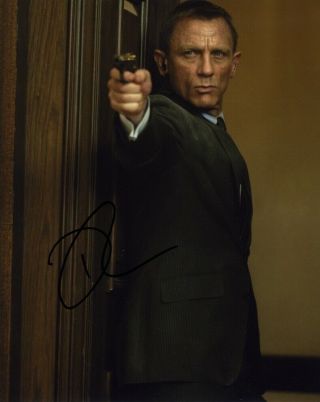 Daniel Craig James Bond 007 8x10 Photo Signed Autographed