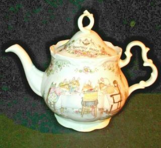 Royal Doulton Brambly Hedge Full Sized Teapot Jill Barklem 1985