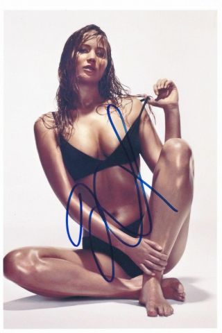 Jennifer Lawrence Autograph 4x6 " Photo Signed W/