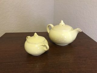 Luray Pastels U.  S.  A.  Yellow Tea Pot And Sugar Bowl With Lids