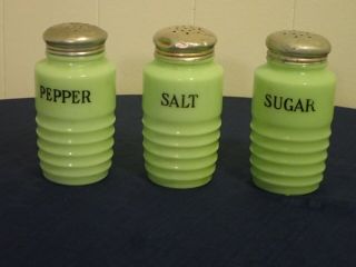 Jeannette Jadeite Jadite Green 8 Ounce Salt,  Pepper,  Sugar Range Shakers Set