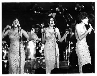 Supremes Diana Ross Photo On Stage Motown Cindy Birdsong Mary Wilson