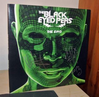 The Black Eye Peas Signed Vinyl Lp Fergie & Will.  I.  Am The E.  N.  D.  Rap Hip - Hop Pop
