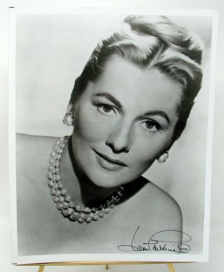 Joan Fontaine Signed Autographed Black & White Portrait Photo 8x10