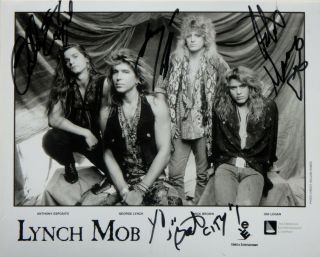 Lynch Mob ‎ " Press Photo " B&w 8 X 10 Signed Autographed Metal Picture