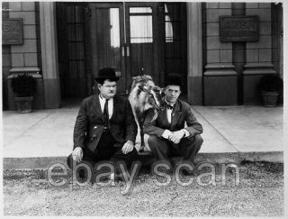 Stan Laurel And Oliver Hardy Comedy Team 8x10 Photo Lhh - 2