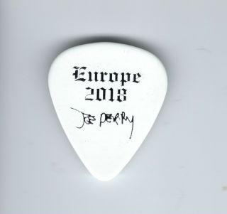 Hollywood Vampires JOE PERRY Guitar Pick Aerosmith Europe Tour 2018 2