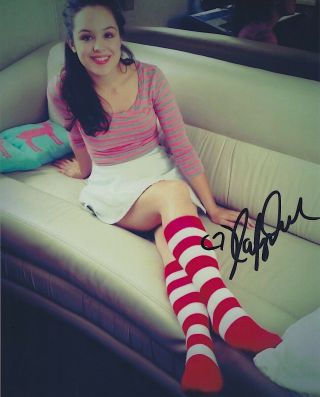 Hayley Orrantia Signed 8x10 Photo Coa: Autograph World