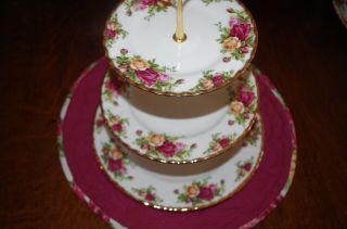 Royal Albert " Old Country Roses " 3 Tier Cake Plate