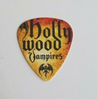 Hollywood Vampires Guitar Pick - Rusty Fade Bat - Tommy Henriksen