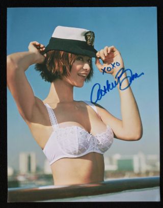 Catherine Bell,  Jag - Sexy Hot 8.  5x11 Photo Signed Autograph