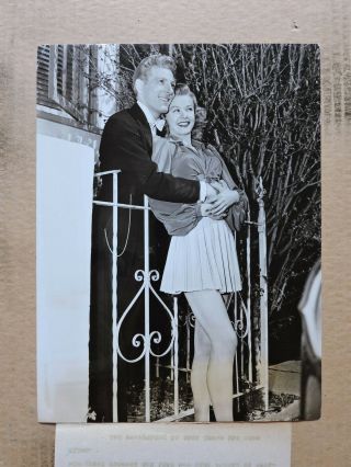 Vera - Ellen With Danny Kaye Leggy Portrait Photo 1945 Wonder Man