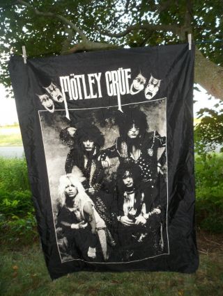 Motley Crue Guitar Hard Rock Poster Print Wall Art Cloth Black Fabric Flag Vtg