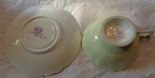 Paragon By Appointment H.  M.  Queen Double Warrant GARDENIA Cup Saucer C7658 G7658 2