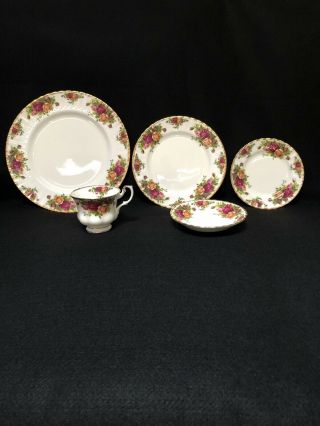 Vintage Royal Albert OLD COUNTRY ROSES Bone China 5 Piece Place Setting 2