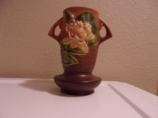 Vintage 1940s Roseville Art Pottery Water Lily Double Handle Vase 75 - 7