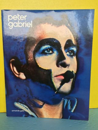 Peter Gabriel By Armando Gallo 1986 Soft Cover W/ Ex.  Cond