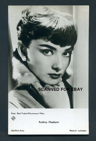 Audrey Hepburn Loveky Vintage 1950s Photo Postcard
