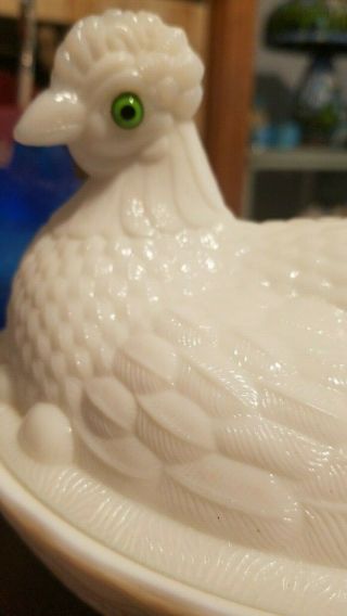 Rare Vintage Green Glass Eyes Milk Glass Hen On A Nest Candy Dish
