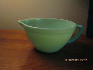 Vintage Green Fire King Jadeite Batter Mixing Bowl with Spout & Handle - VG 2