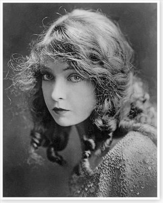 Legendary Movie Star Actress Lillian Gish Celebrity Silver Halide Photo