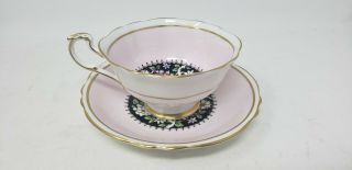 Paragon By Appointment H.  M.  The Queen & H.  M.  Queen Mary Tea Cup And Saucer 1940s