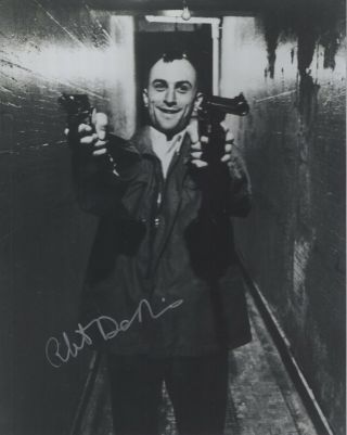 Robert Deniro " Autographed " 8x10 Photo Great Pose From Taxi Driver