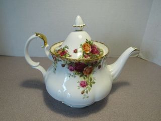 Vintage Royal Albert England Old Country Roses Pattern 7 1/2 " Tea Pot Teapot