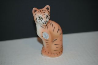Fenton White Satin Tiger 5065 Iu Hand Painted And Signed By Kitty Riley