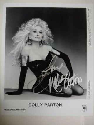 Dolly Parton Black & White Signed Photo " Pose "