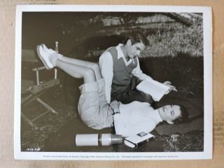 Ella Raines And Charles Korvin Orig Leggy Candid Photo 1944 Enter Arsene Lupin