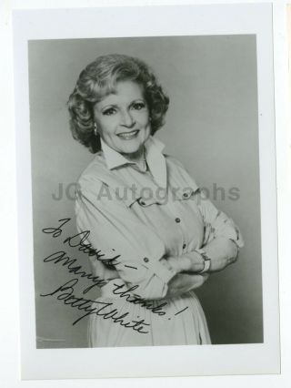 Betty White - Classic Actress Authentic Autographed 5x7 Photograph - " To David "