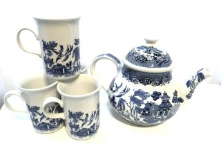 Churchill Blue Willow China Tea Pot With 4 Mugs Tea Set Made In England