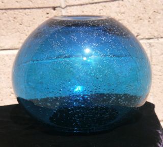 Electric Blue Bubble Art Glass Round Vase,  Pot,  Fish Bowl.  Hand Blown 8.  5 