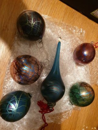 John Ditchfield Iridescent Glass Ornaments/ Sculptures/christmas Baubles/