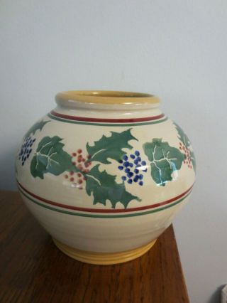 Ireland Nicholas Mosse Pottery Holly And Ivy Retired Vase