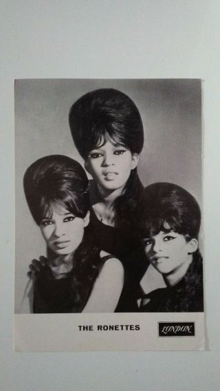 Ronettes Phil Spector Postcard With Discography London Italy 1964
