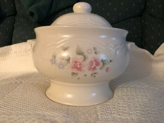Pfaltzgraff Tea Rose Soup Tureen And Lid With Ladle