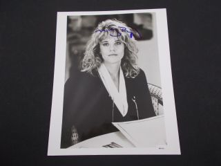 Meg Ryan Actress Autograph Color Photograph - Signed 8 X 10 " Glasses/neck