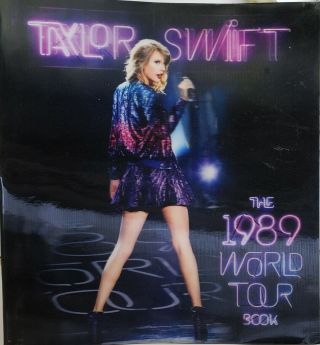 Taylor Swift Official The 1989 World Tour Collectible 3d Holographic