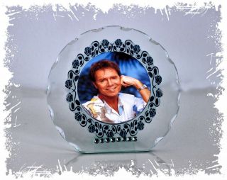 Cliff Richard Diamante Round Plaque Gift,  Any Occasion Perfect Memorabilia |7
