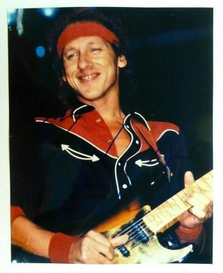 Mark Knopfler Autographed 8 X 10 Glossy Pc13 Dire Straits