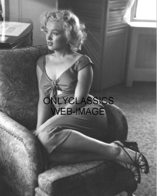 1952 Marilyn Monroe Pinup Portrait 8x10 Photograph " Niagara " Iconic Pink Dress