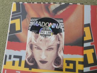 MADONNA The Girlie Show Tour Book First Edition 1994 w/ Promo CD Erotica Sex NM 2