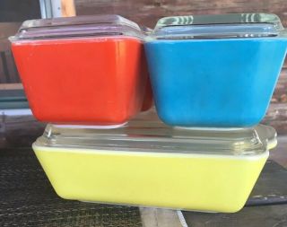 Vintage Pyrex Primary Colors Refrigerator Dish Set Of 4,  501s 502 503 With Lids