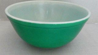Vintage Pyrex Bowl Green Primary Colors Nesting Mixing Bowl 2.  5 Qt.  403